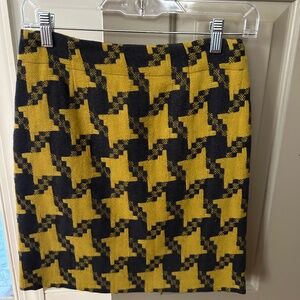 Boden Houndstooth Skirt with Back Pockets Size 2